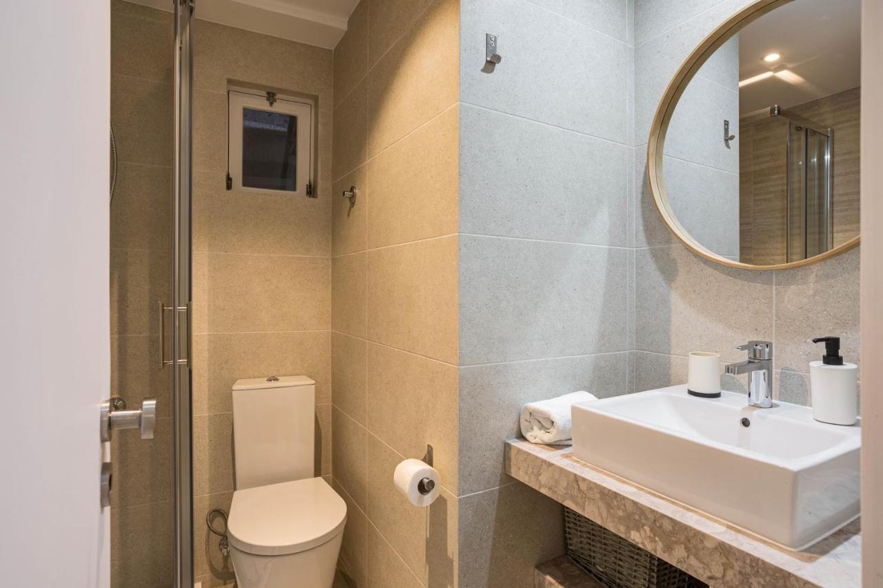 Alfama Chic Penabuquel Apartment Lisbon Bagian luar foto
